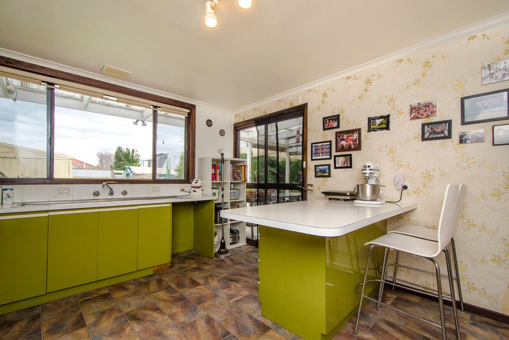 32 Bayview Street, Williamstown - Thumbnail 4