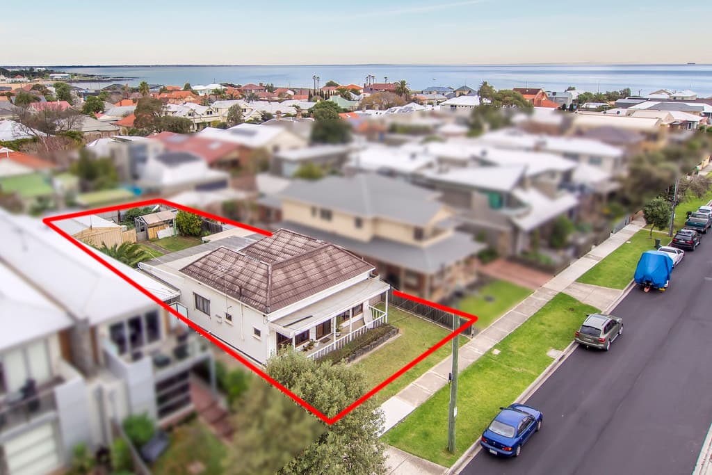 32 Bayview Street, Williamstown - Thumbnail 8