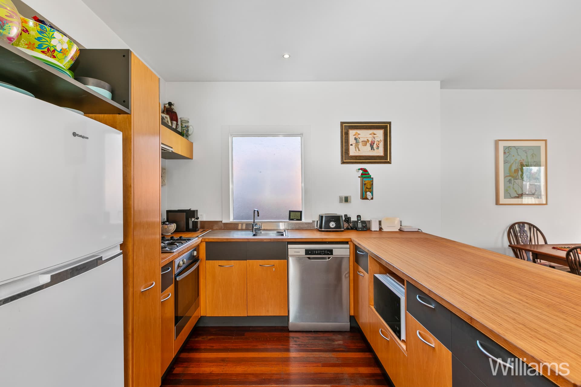 339 Douglas Parade, Newport - Thumbnail 5