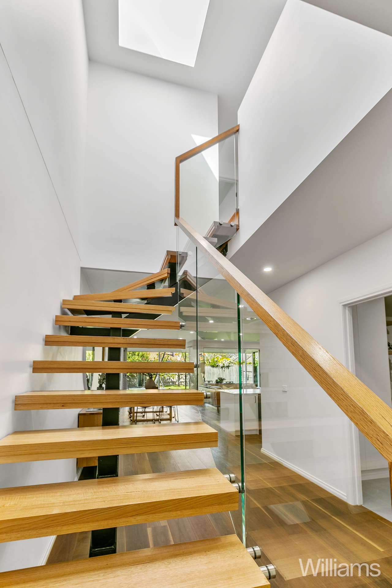 12 West Court, Williamstown - Thumbnail 6