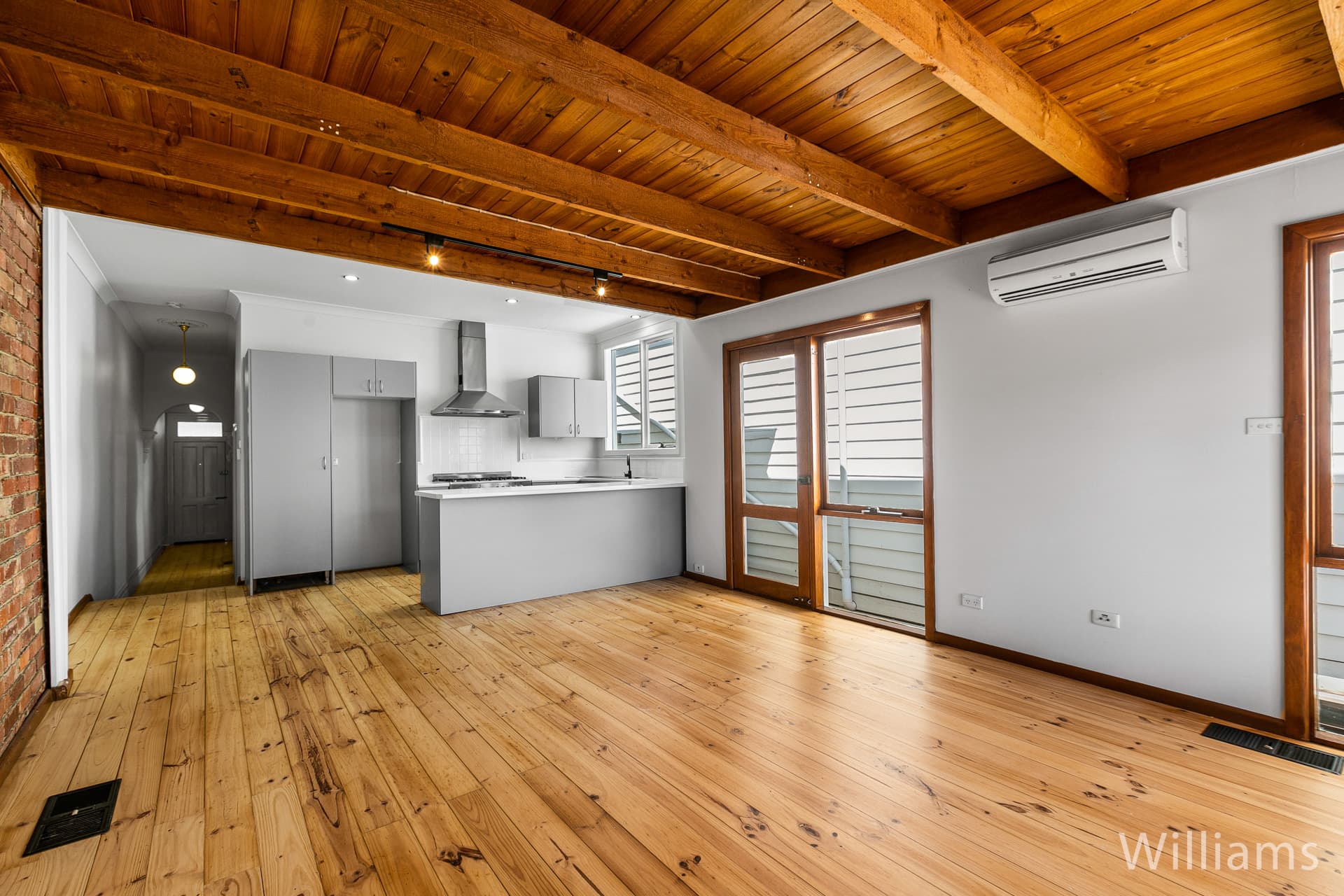 67 Alma Terrace, Newport - Thumbnail 5