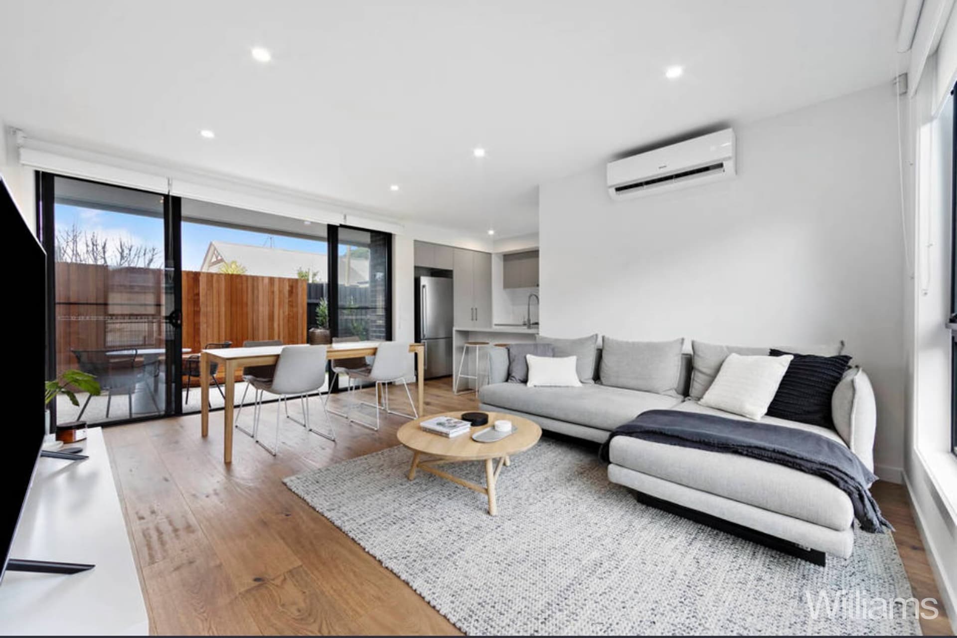2A Richelieu Street, West Footscray - Thumbnail 3