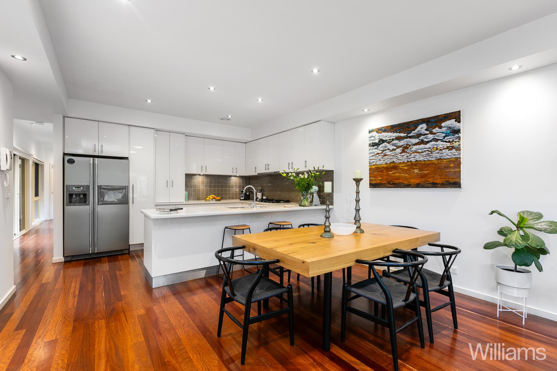 205A Douglas Parade, Newport - Thumbnail 5