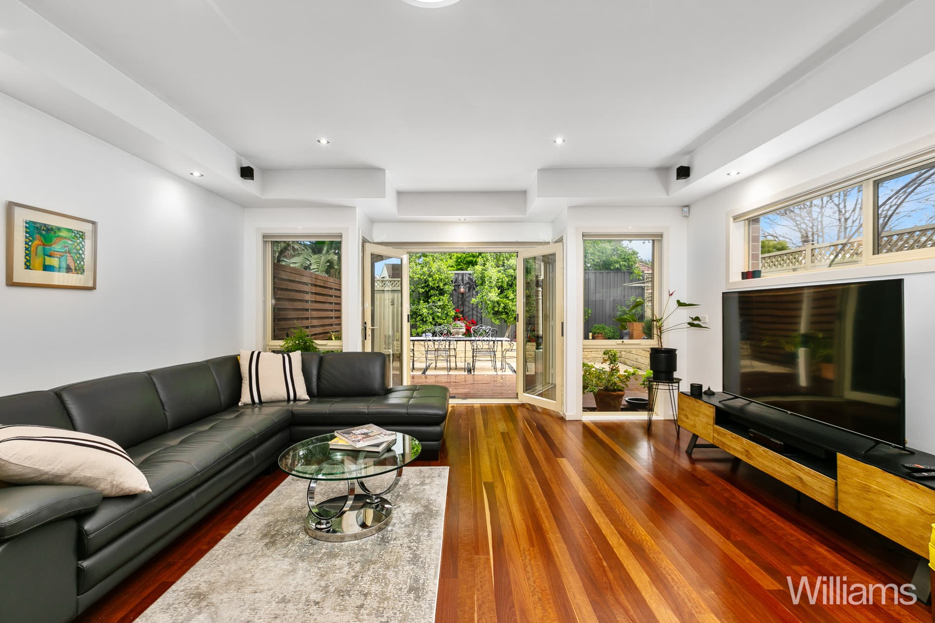 205A Douglas Parade, Newport - Thumbnail 6
