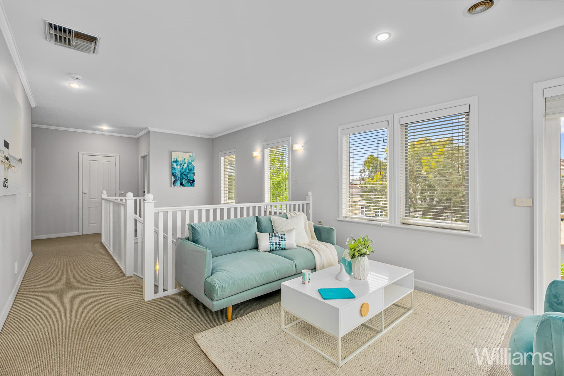 52 Crofton Drive, Williamstown - Thumbnail 8