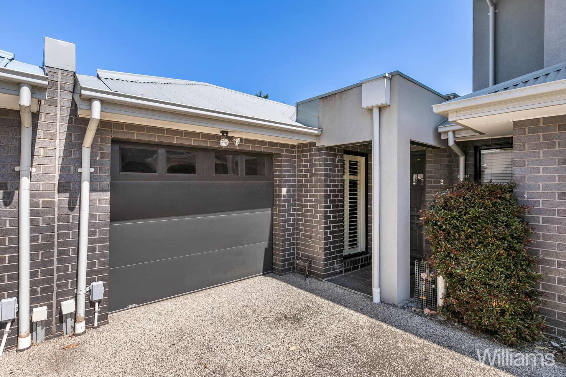 3/91 Blackshaws Road, Newport - Image 1