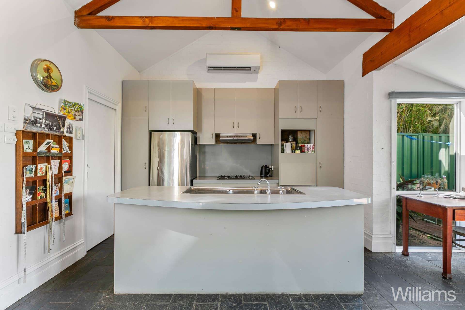 81 Twyford Street, Williamstown - Thumbnail 3