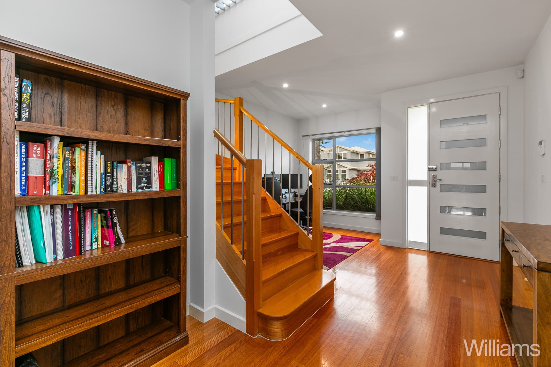 9 Charlotte Street, Newport - Thumbnail 3