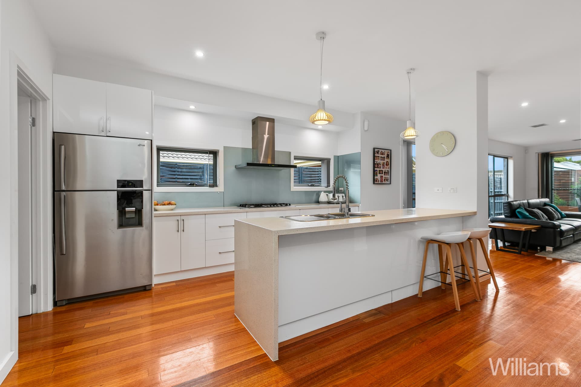 9 Charlotte Street, Newport - Thumbnail 6