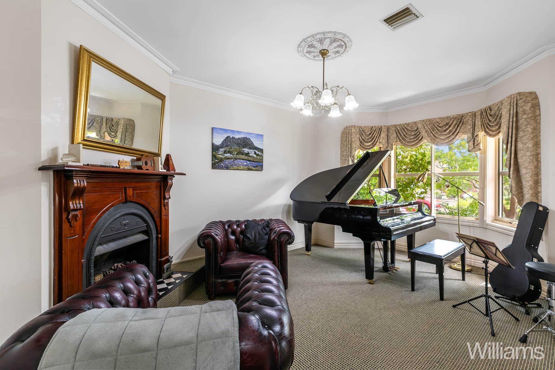37 Smith Avenue, Williamstown - Thumbnail 3