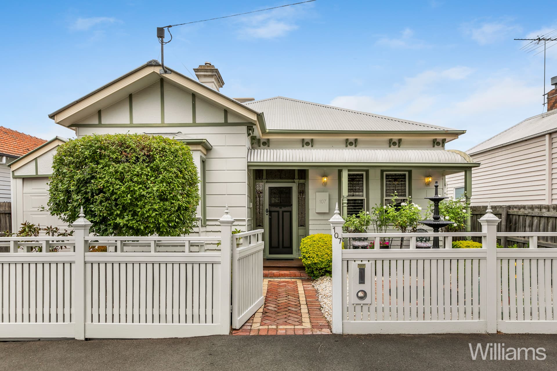 107 North Road, Newport - Image 1