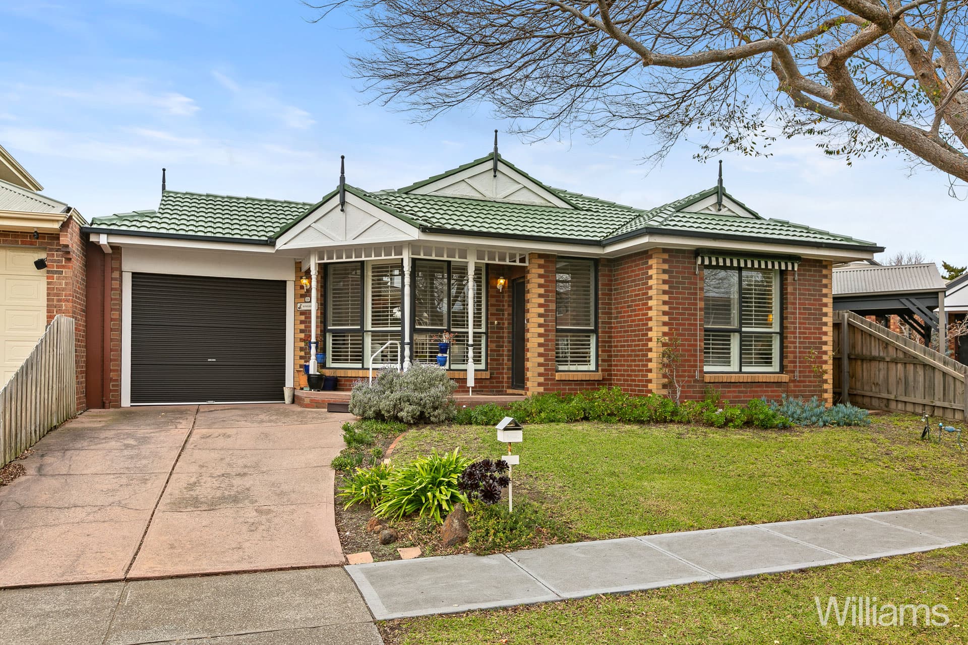 10 Kingshott Close, Williamstown - Image 1