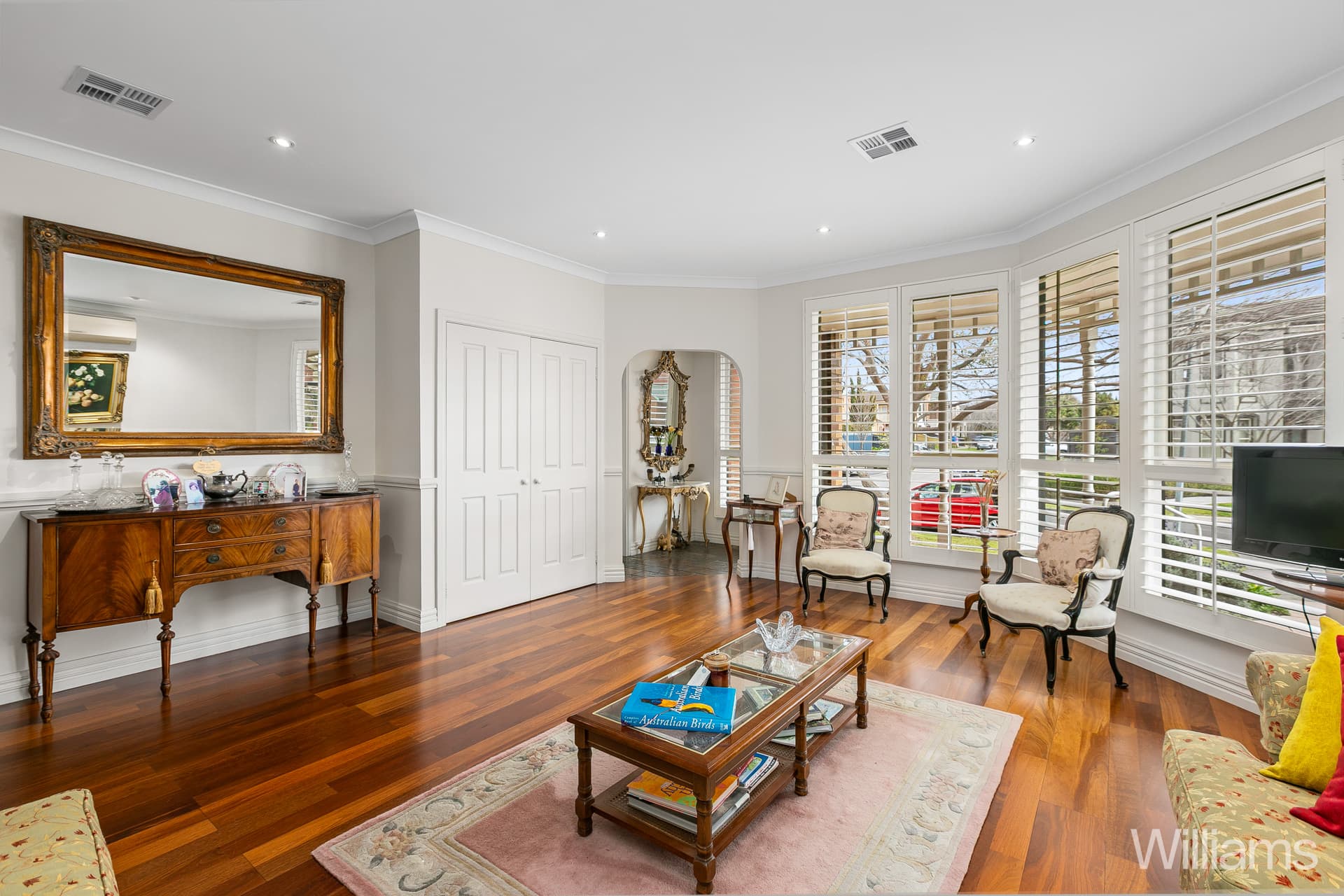 10 Kingshott Close, Williamstown - Thumbnail 4