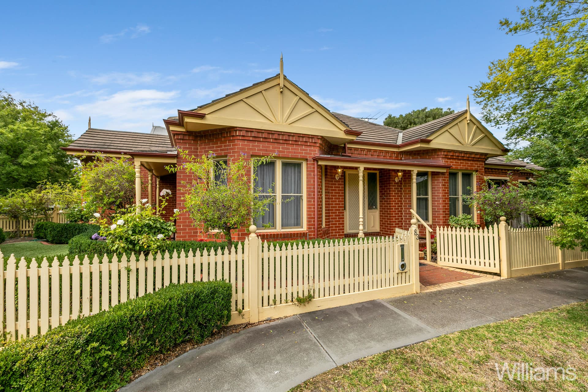 83 Merrett Drive, Williamstown - Thumbnail 2