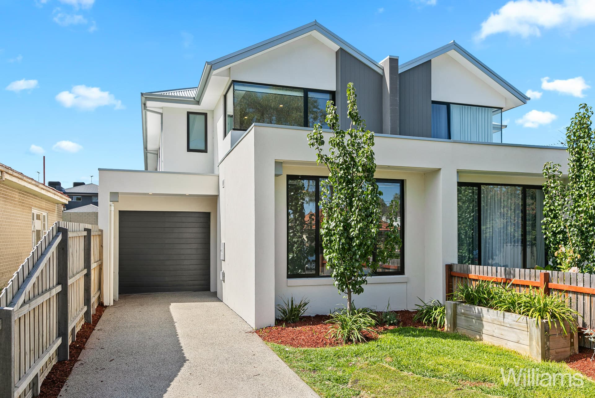 34A Charlotte Street, Newport - Image 1