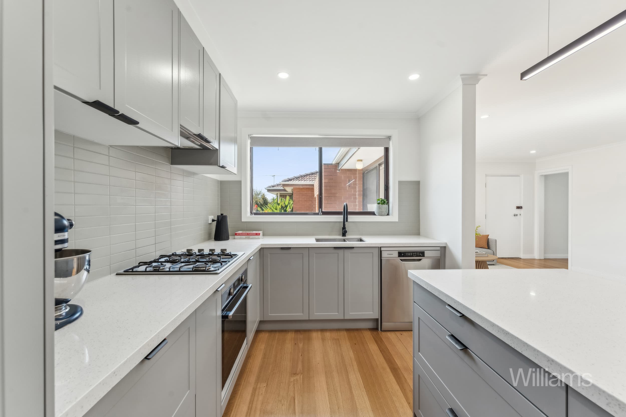 1/68 Rose Street, Altona - Thumbnail 3