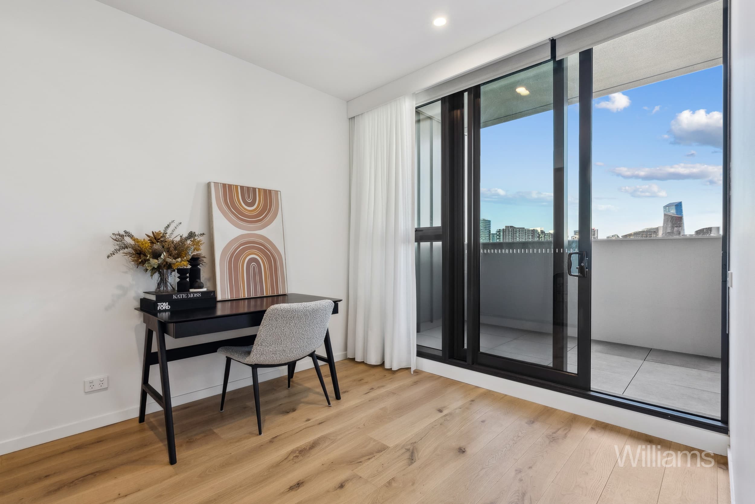 411/288 Adderley Street, West Melbourne - Image 1