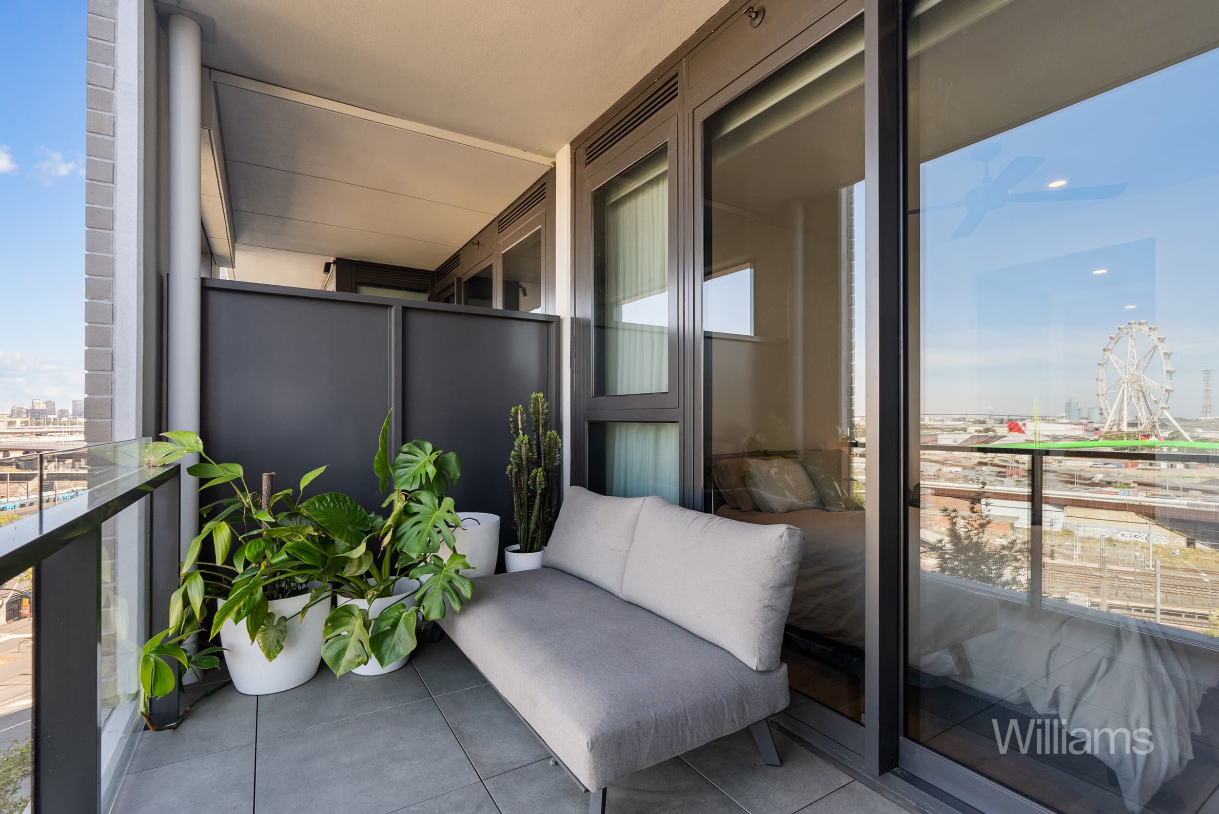 411/288 Adderley Street, West Melbourne - Thumbnail 5