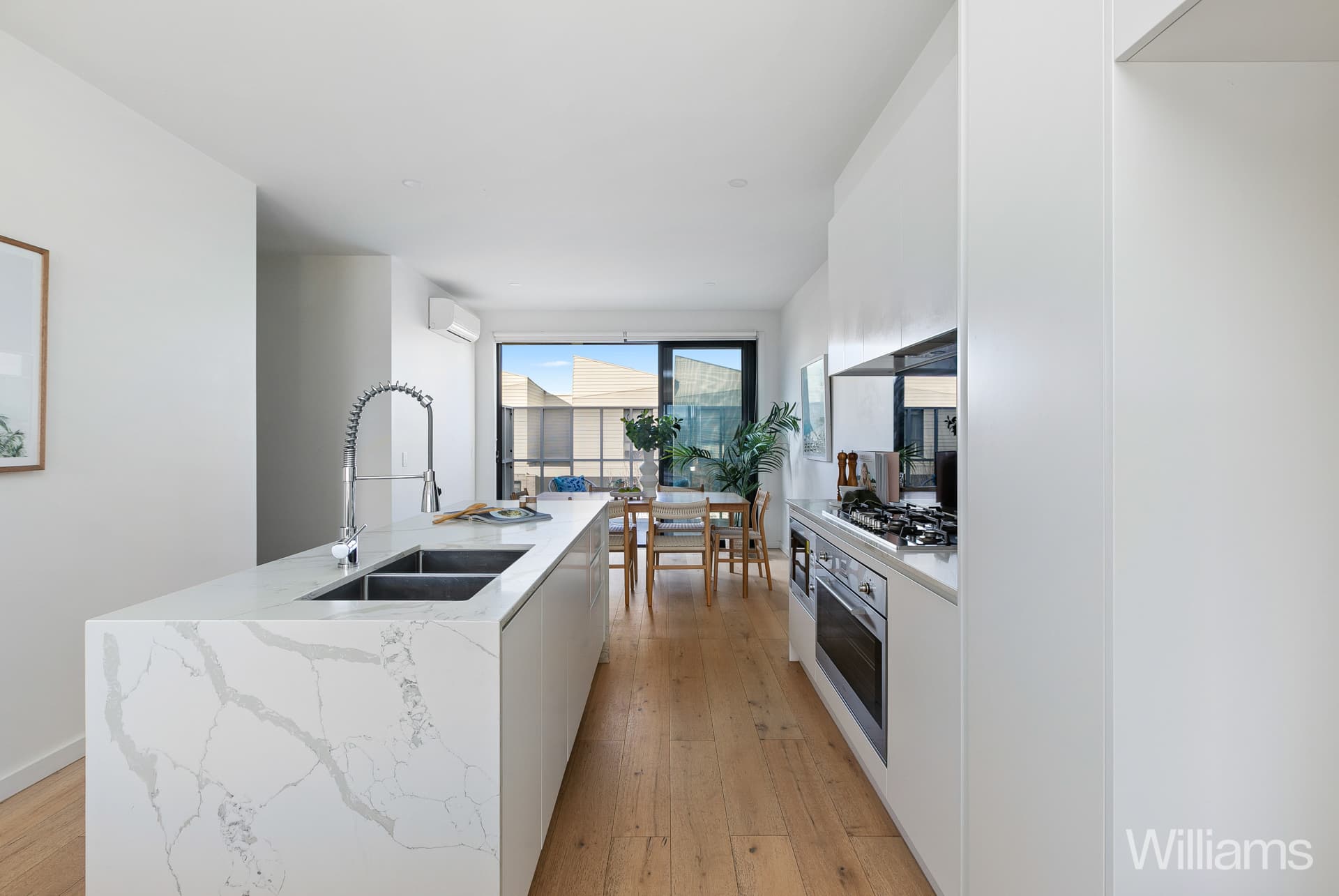 11 Piccolo Circuit, Williamstown North - Thumbnail 7