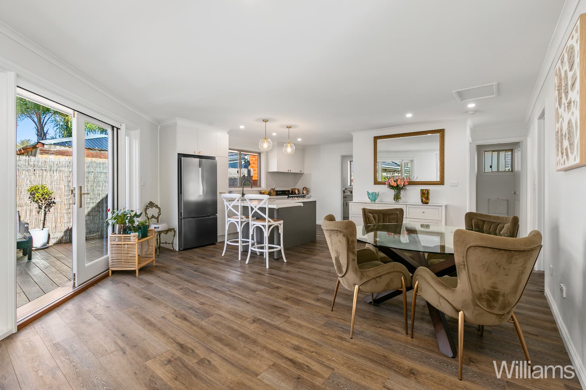 2B Myrtle Grove, Altona - Thumbnail 5