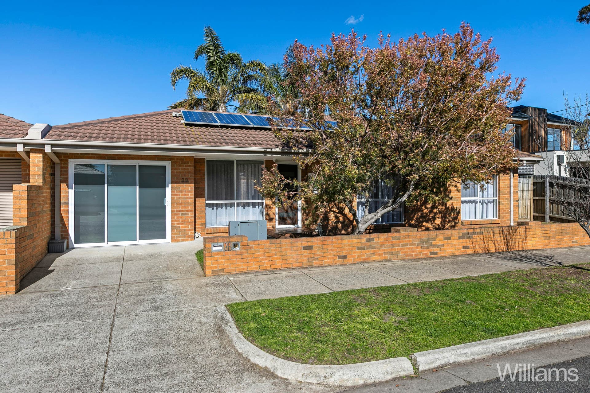 2B Myrtle Grove, Altona - Image 1