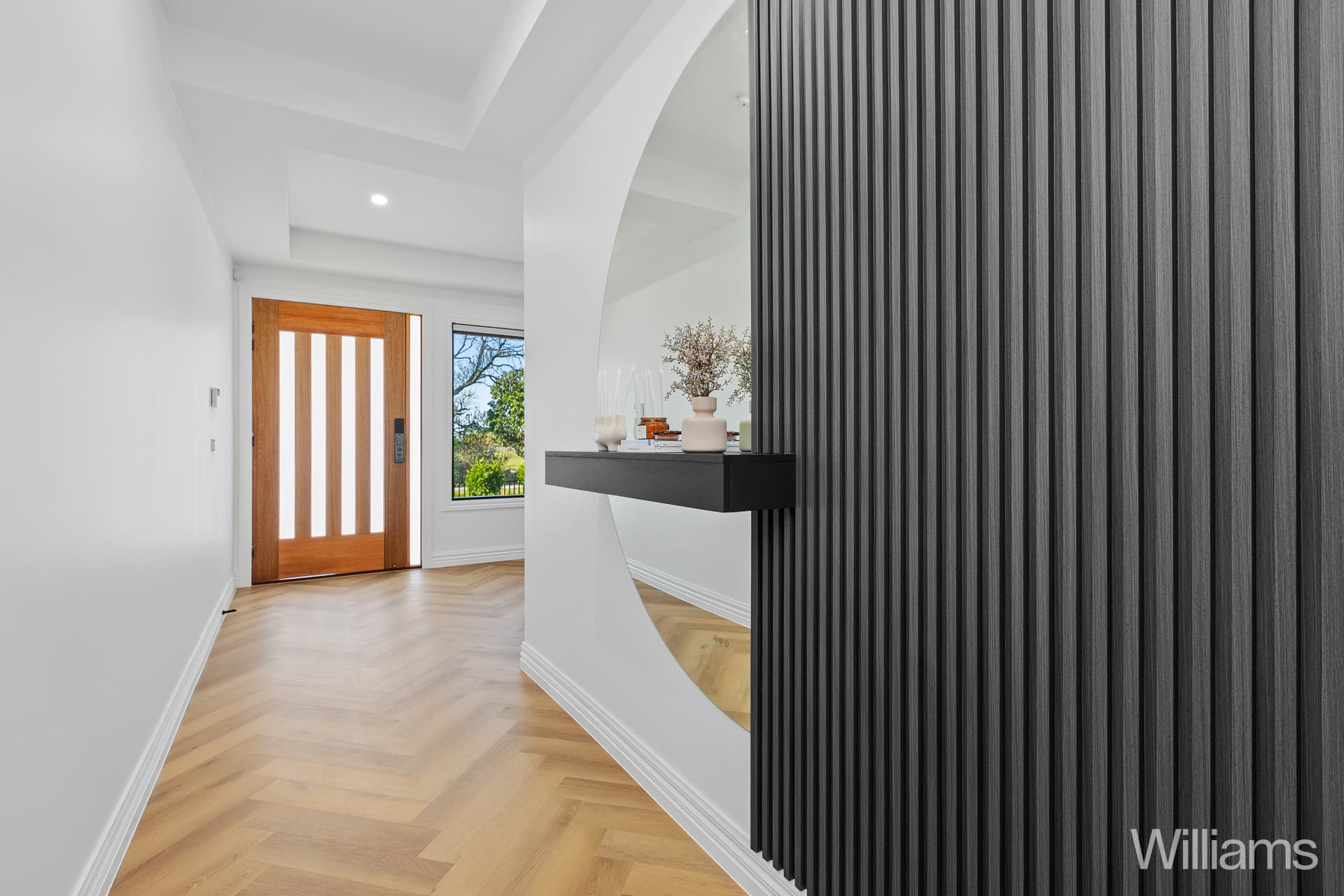 54B Stephenson Street, South Kingsville - Thumbnail 3