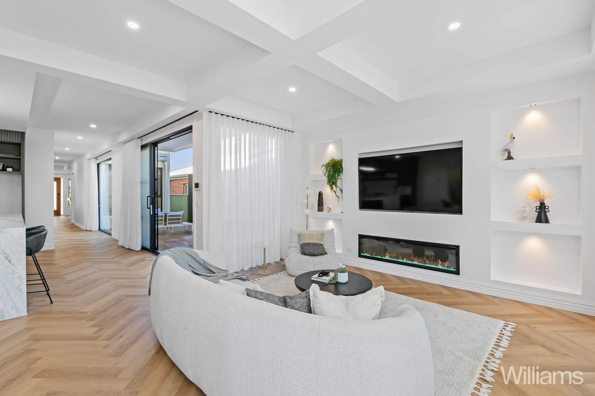 54B Stephenson Street, South Kingsville - Thumbnail 7