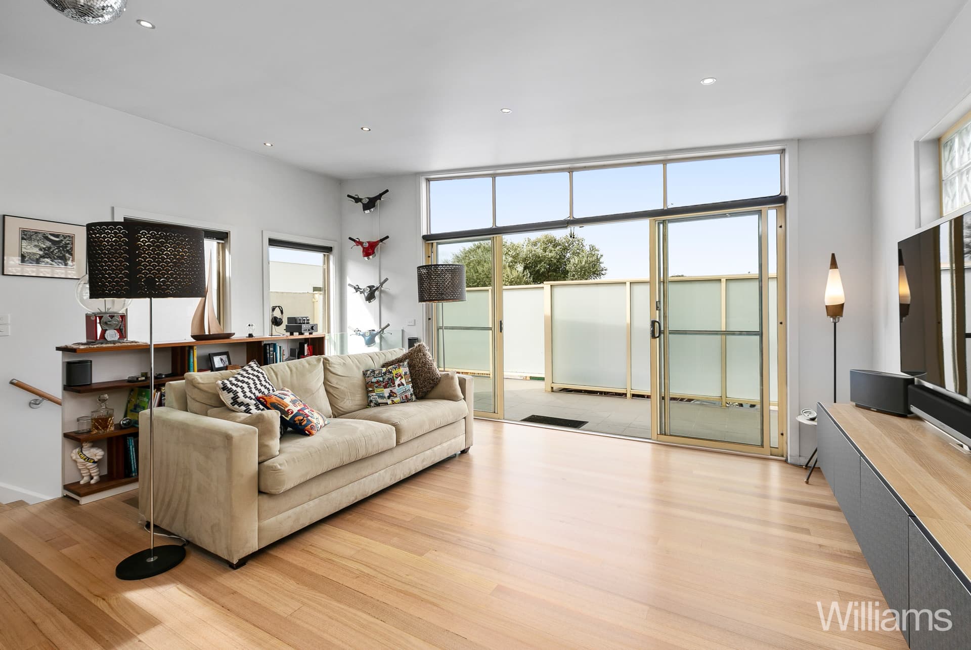 5 Deborah Lane, Newport - Thumbnail 8
