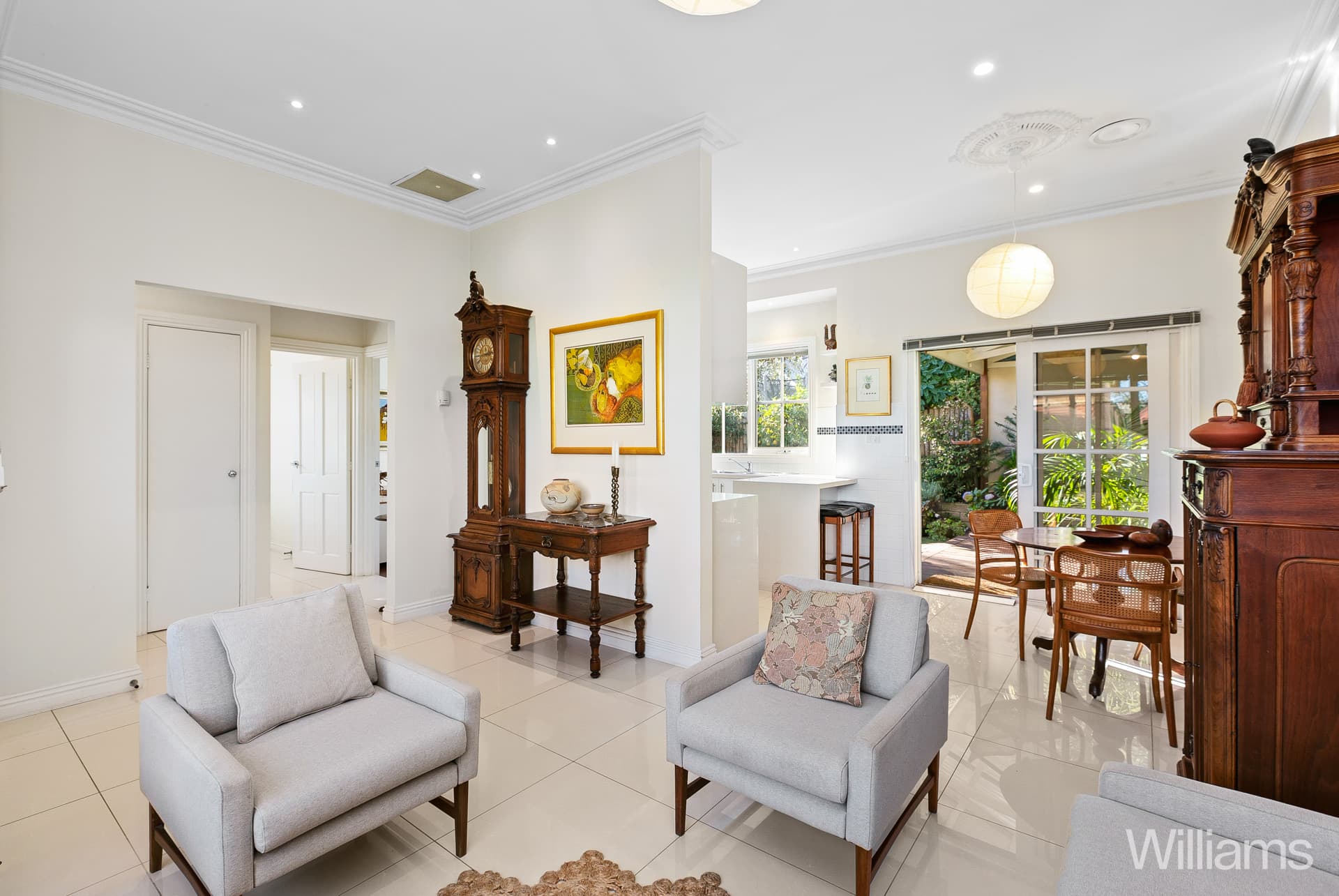 2/70 Osborne Street, Williamstown - Thumbnail 4