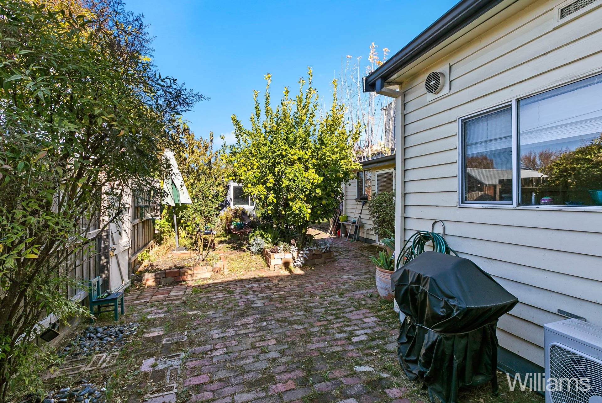 33 Davies Street, Newport - Thumbnail 8