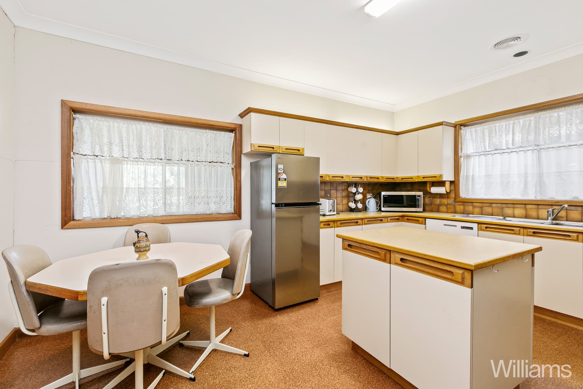 23 Maddox Road, Newport - Thumbnail 6