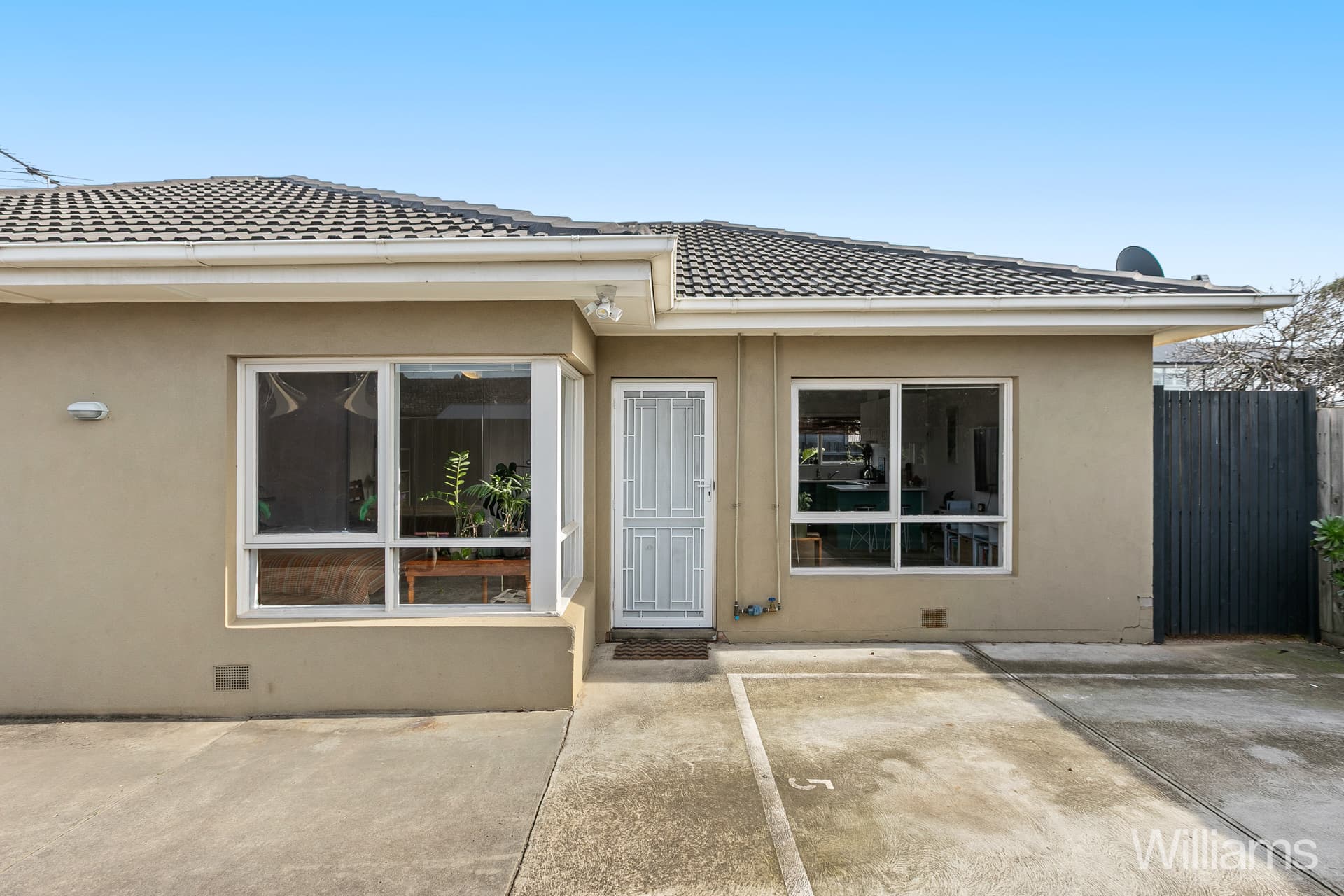 5/168 Mason Street, Newport - Image 1