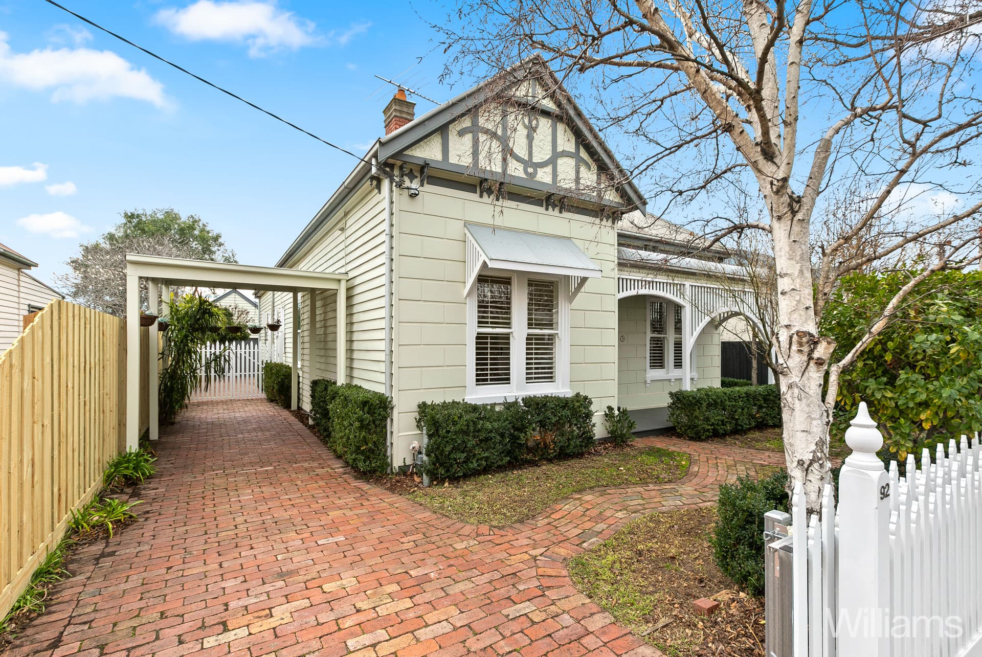 92 Elphin Street, Newport - Thumbnail 2