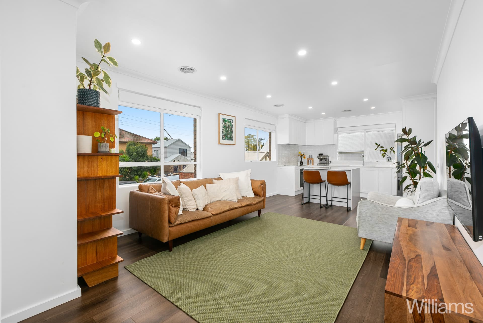 8/13 Dover Road, Williamstown - Thumbnail 2