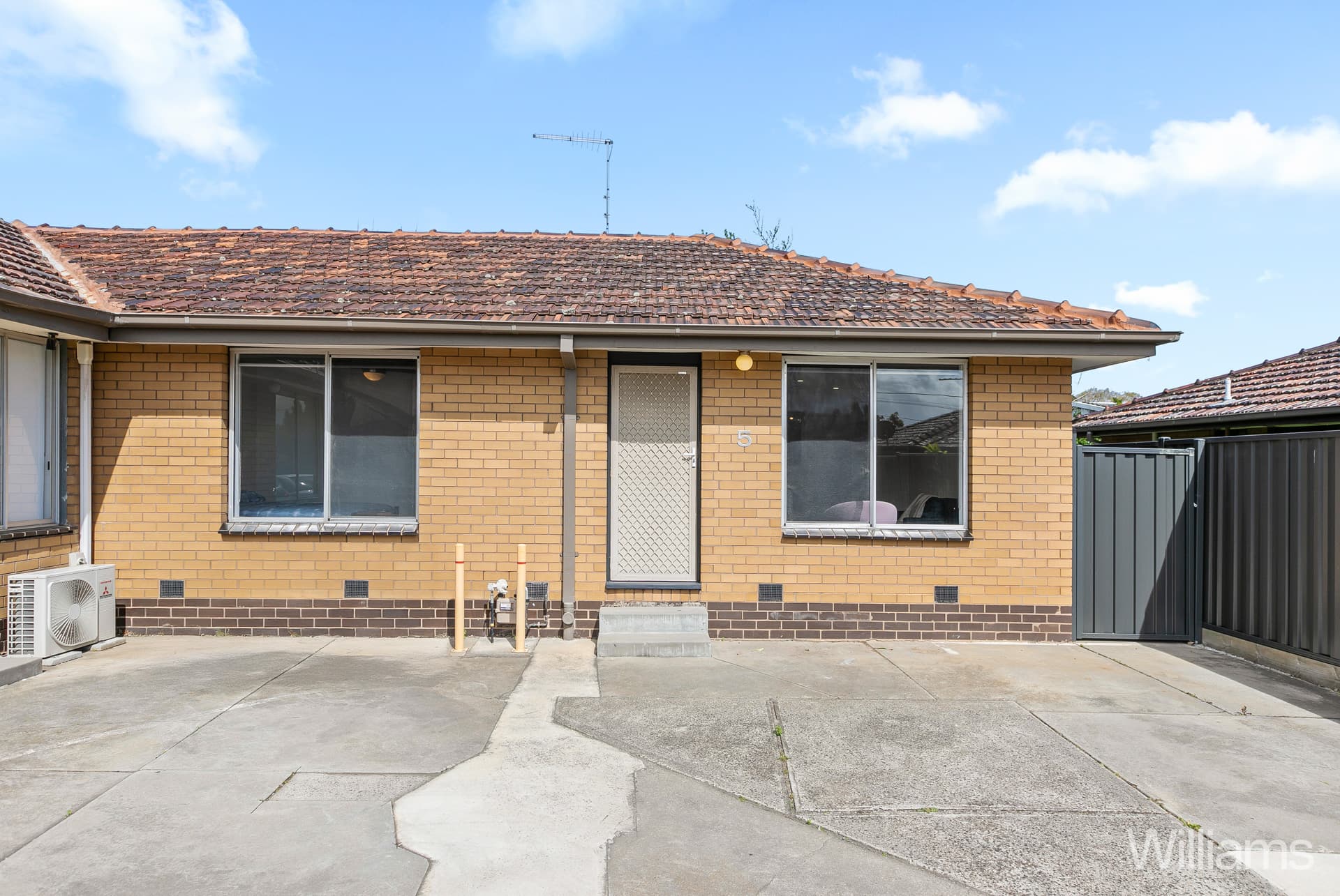 5/93 Blackshaws Road, Newport - Thumbnail 2