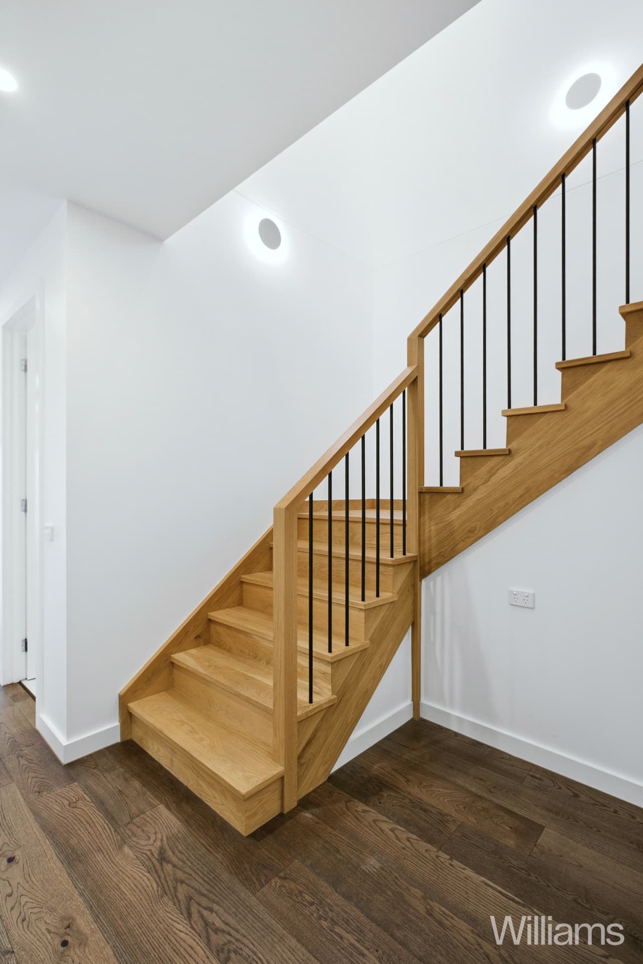 84A Gordon Street, Newport - Thumbnail 2