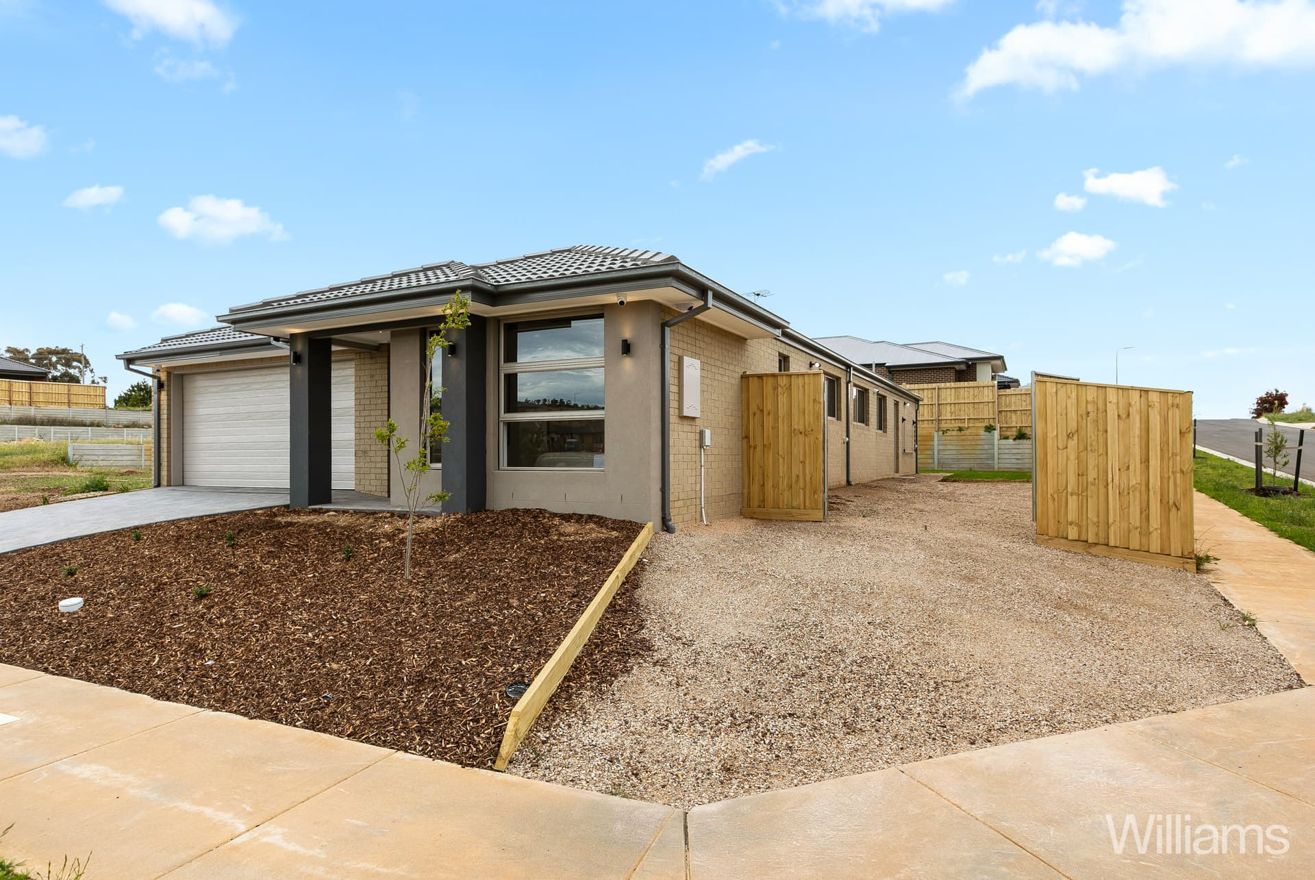 22 Meridie Way, Darley - Image 1