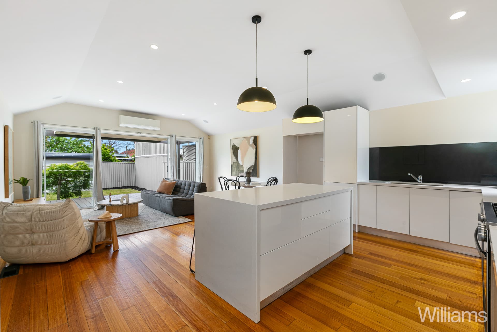 84 Farm Street, Newport - Thumbnail 5
