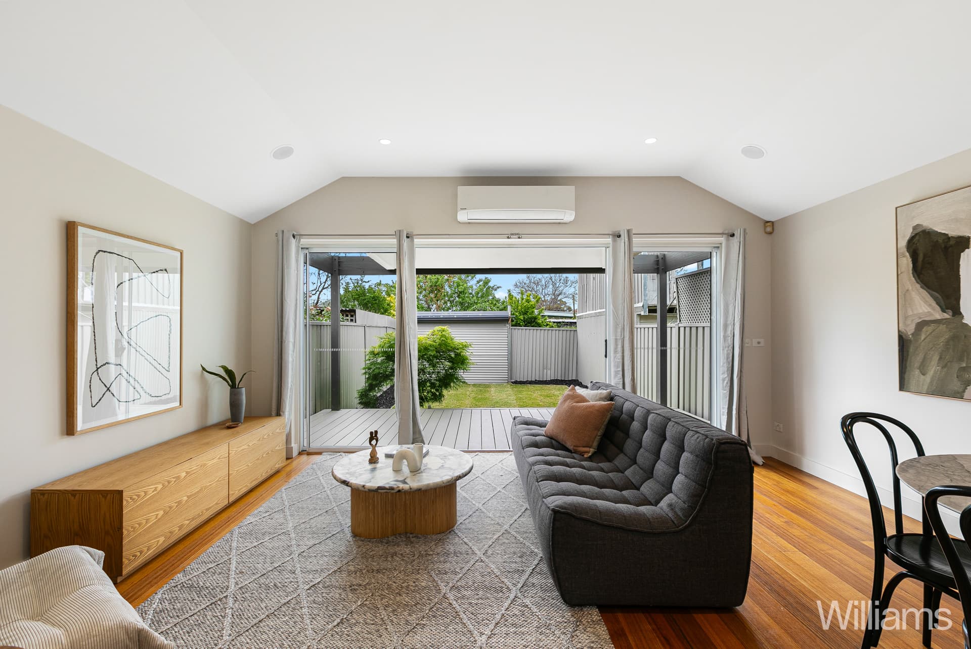 84 Farm Street, Newport - Thumbnail 7