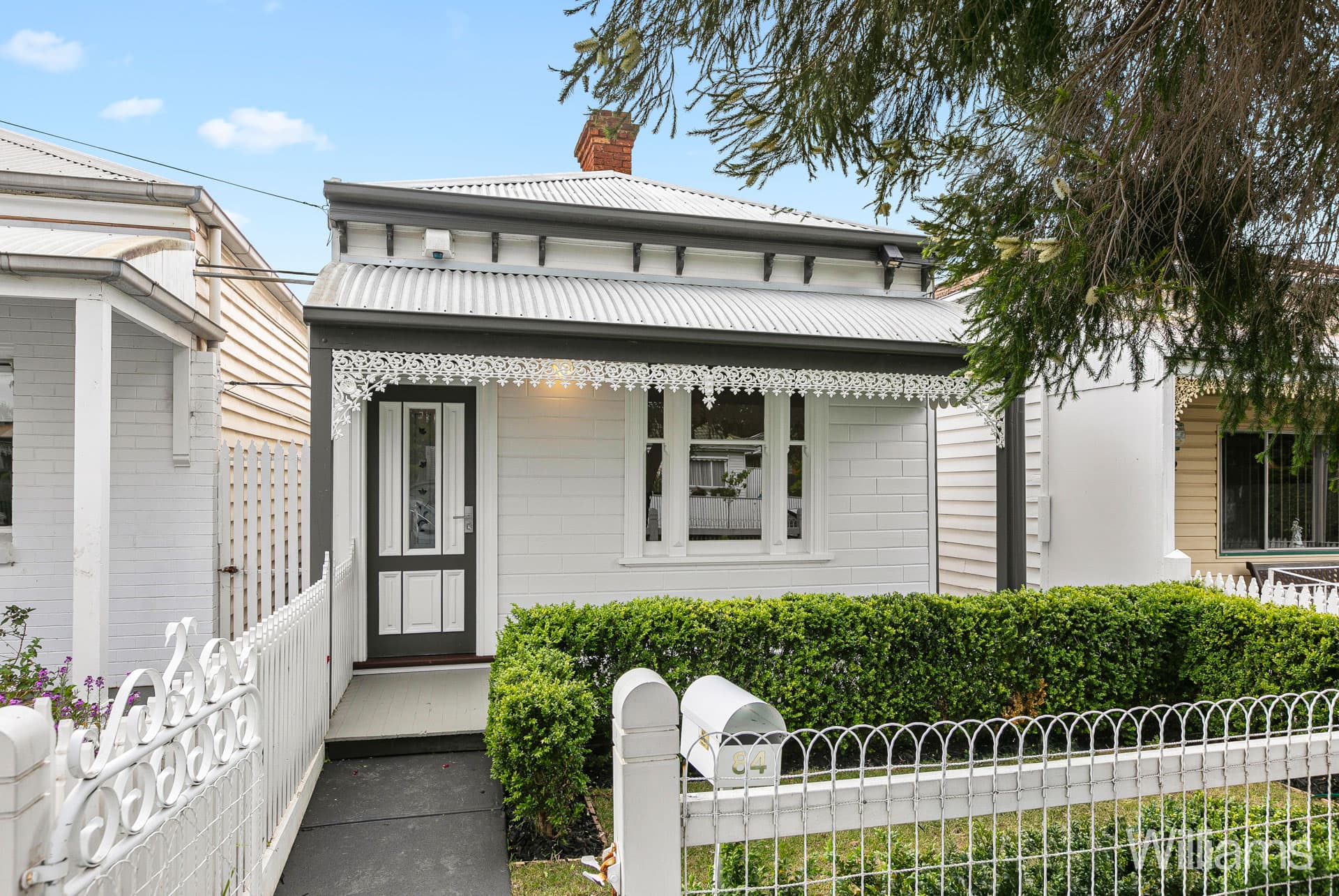 84 Farm Street, Newport - Image 1
