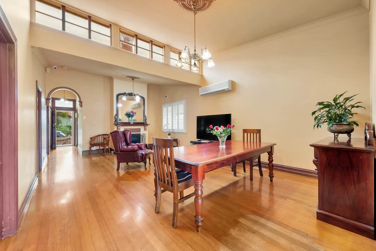 18 River Street, Newport - Thumbnail 3