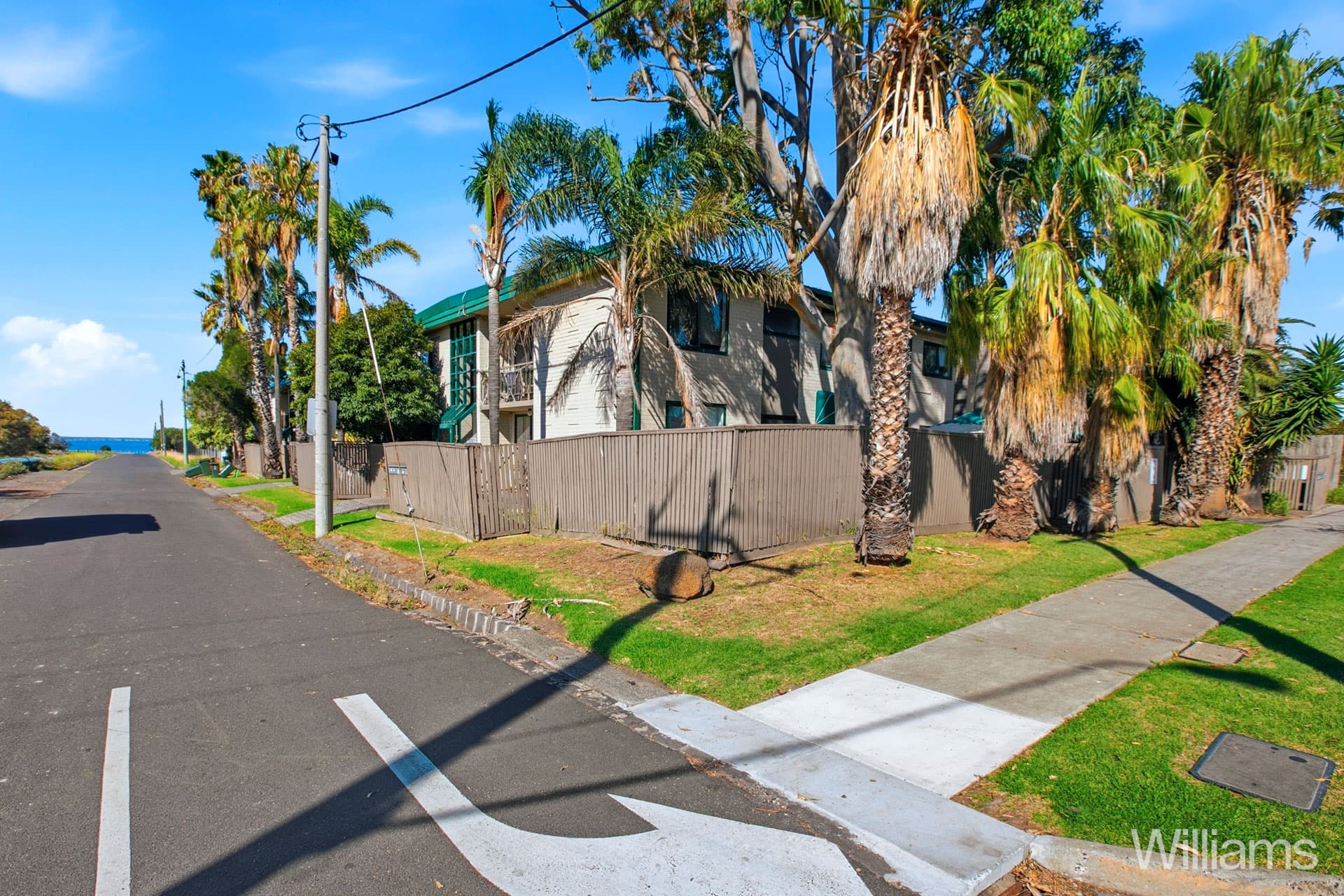 9/53 Morris Street, Williamstown - Thumbnail 3