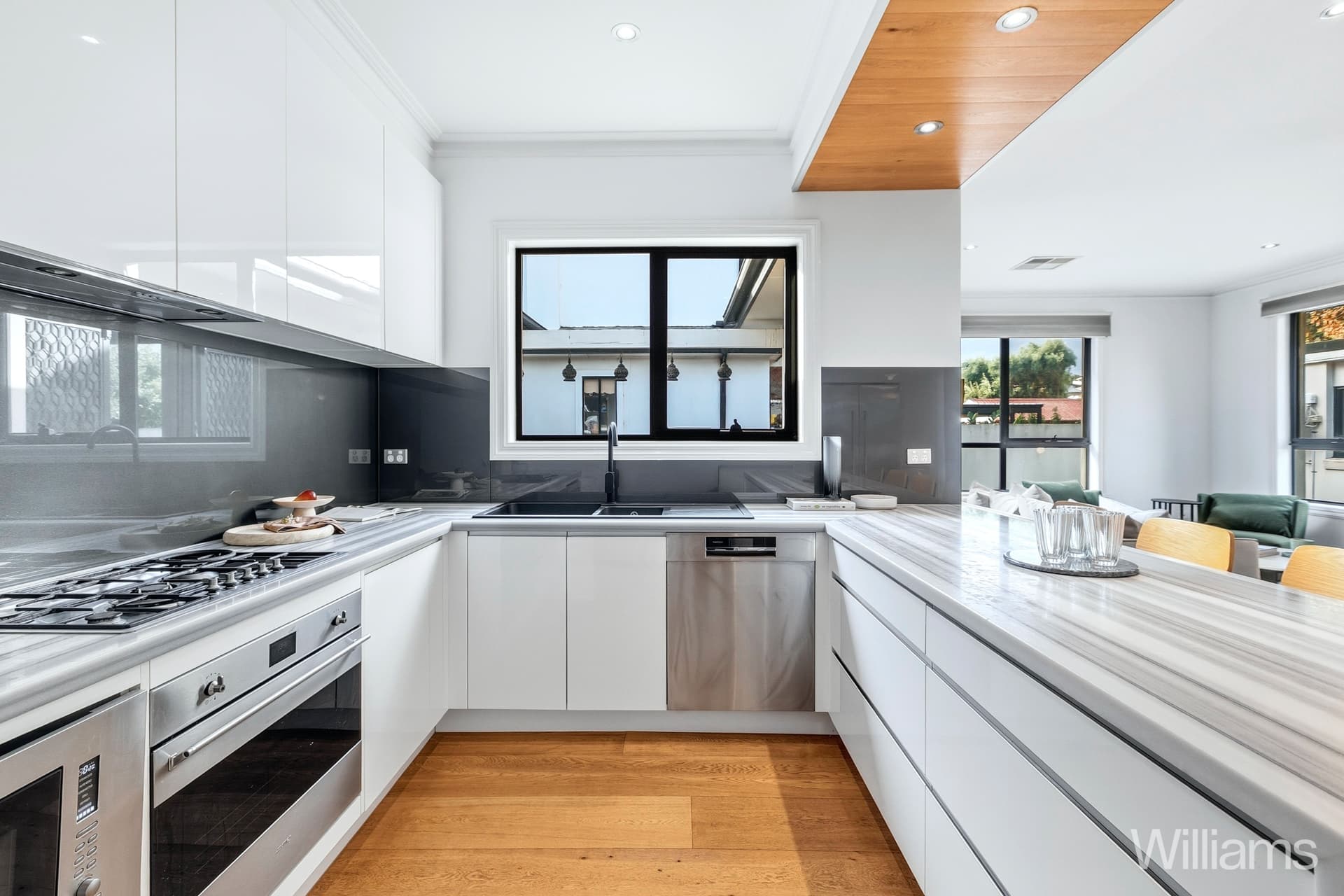 78 Charlotte Street, Newport - Thumbnail 7