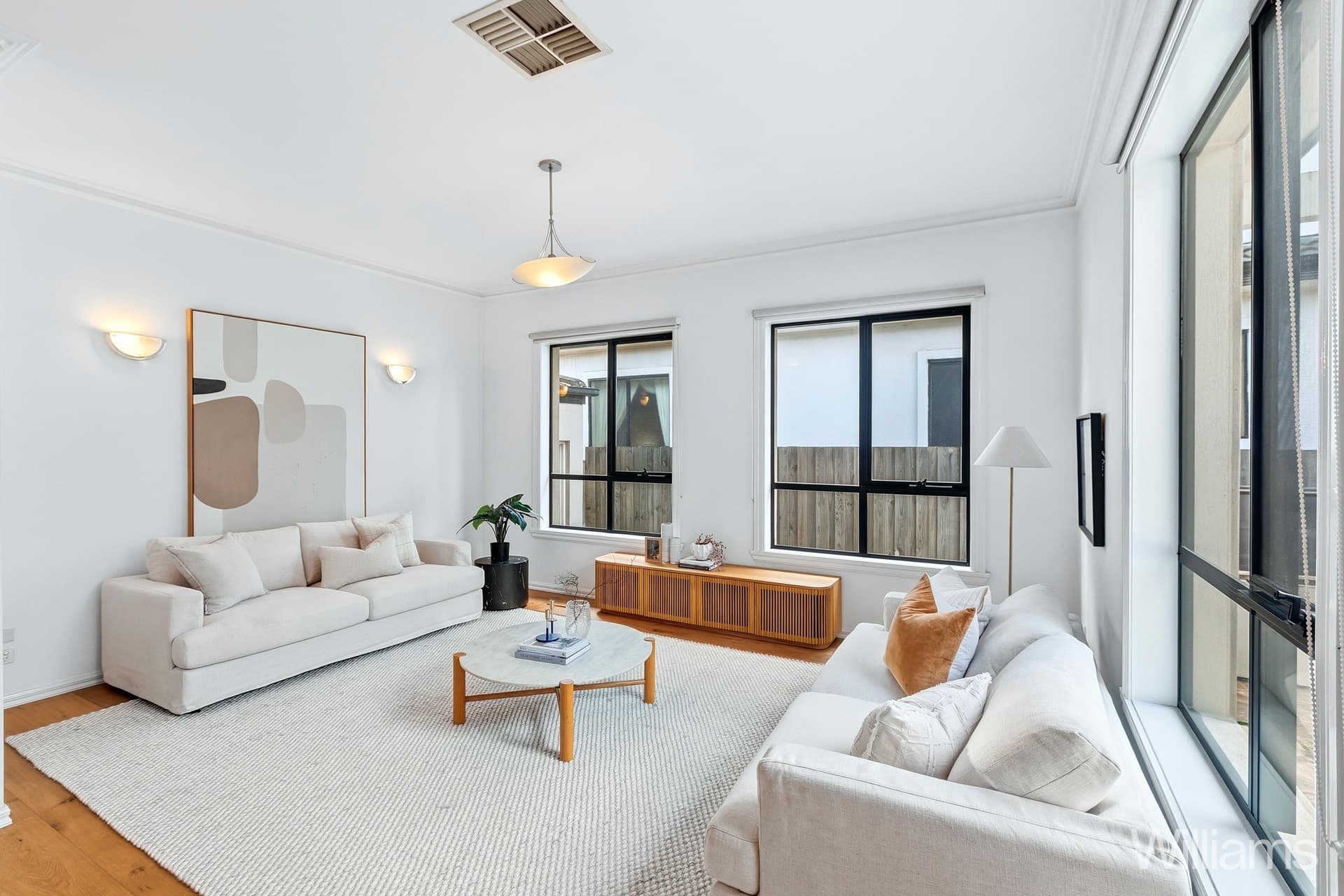 78 Charlotte Street, Newport - Thumbnail 3