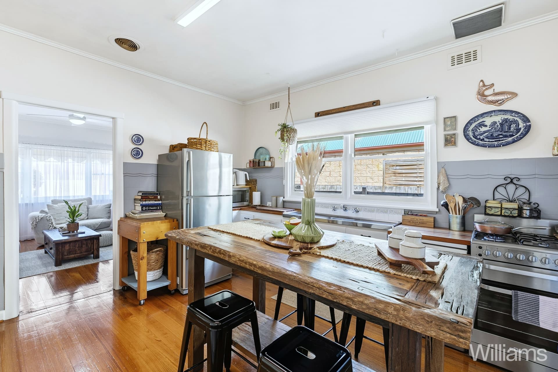 6 Savige Street, Newport - Thumbnail 8
