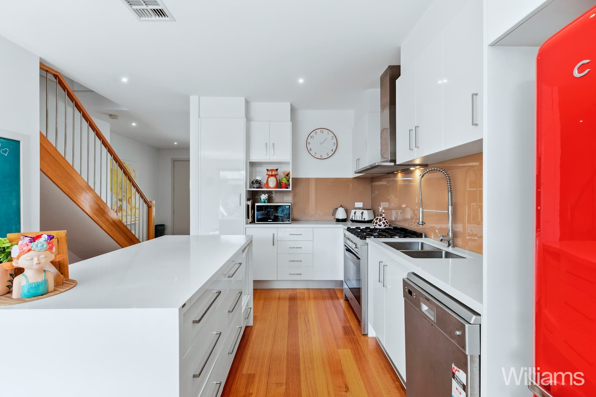 18 Chalmers Lane, Newport - Thumbnail 4