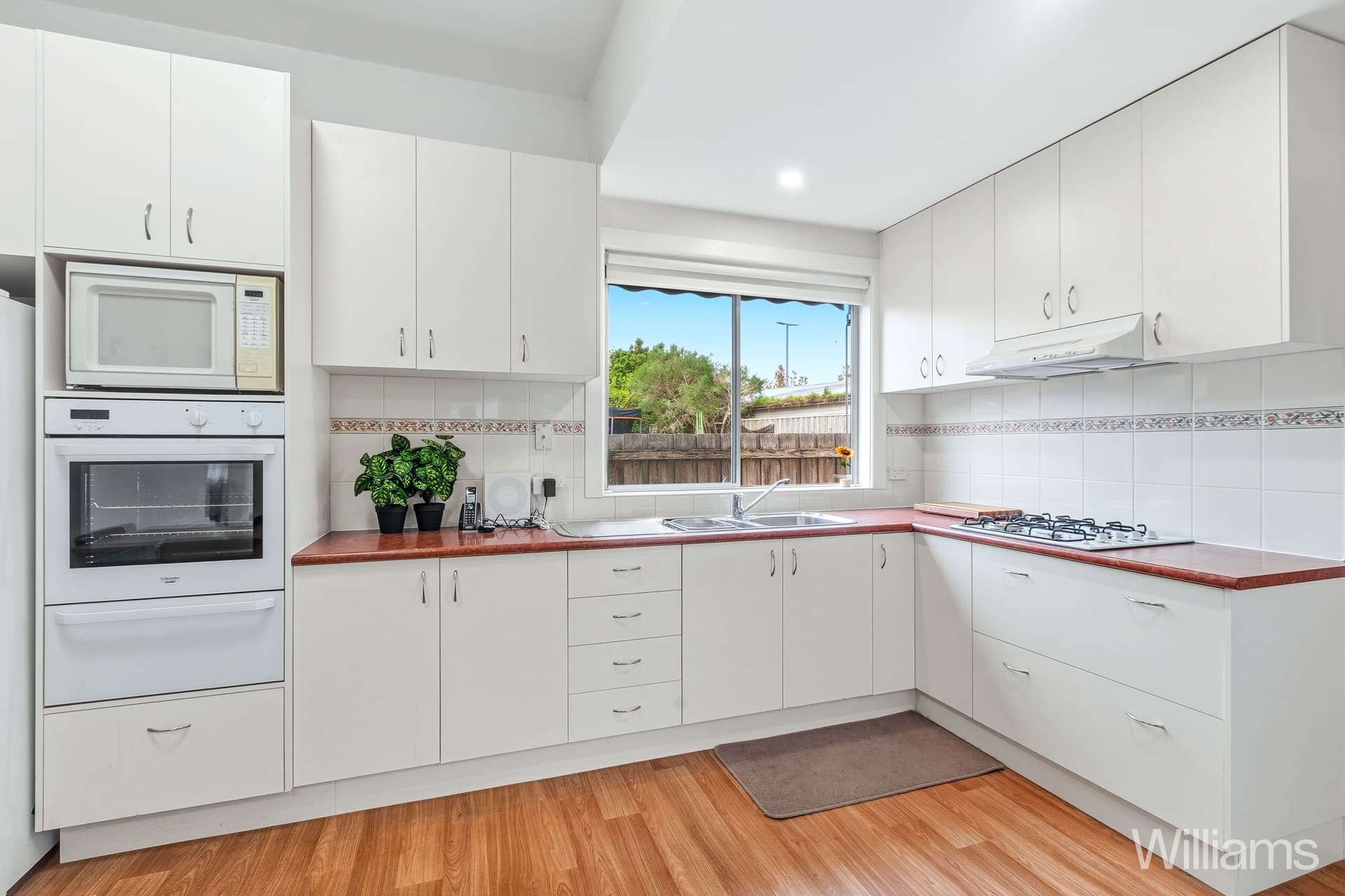 8 Lenore Crescent, Williamstown - Thumbnail 8