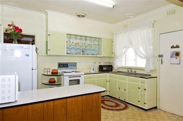 235 Blackshaws Road, Altona North - Thumbnail 4