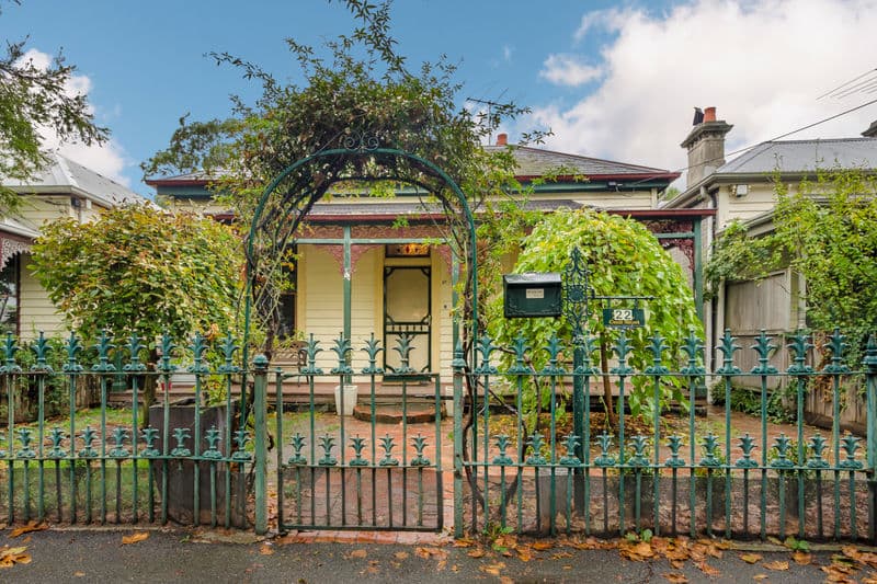 22 Cecil Street, Williamstown - Image 1