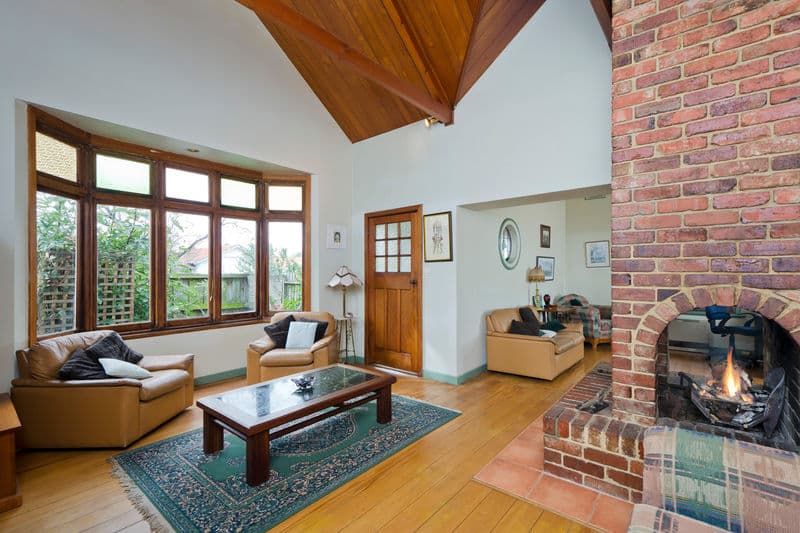 7 Alma Terrace, Williamstown - Thumbnail 2